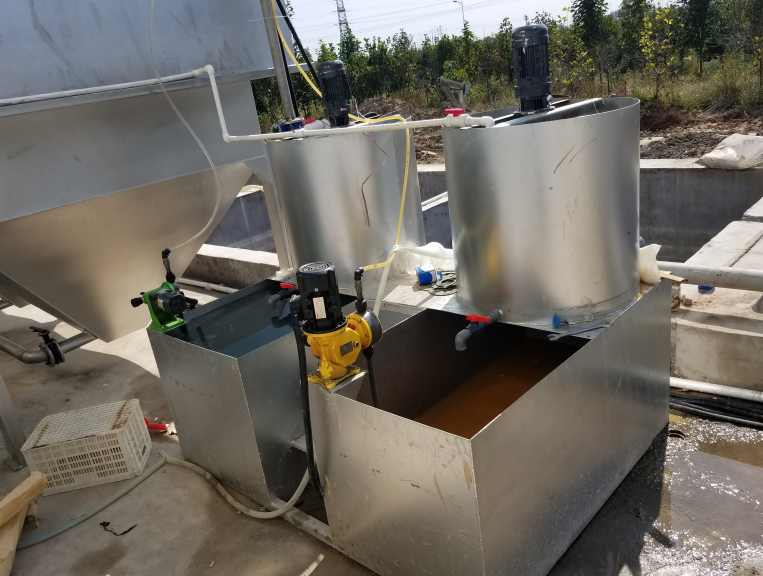 全自動加藥裝置設備用途，全自動智能加藥裝置價格，加藥裝置詳細介紹03